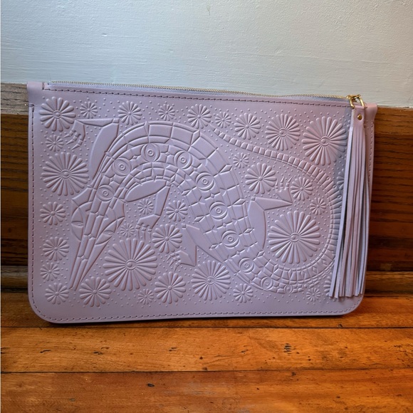Animal Handmade embossed lilac leather clutch - Troublewood Clutch in Apollonia - Picture 7 of 9